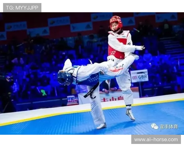 [跆拳道]周俐君摘得跆拳道全锦赛金牌.